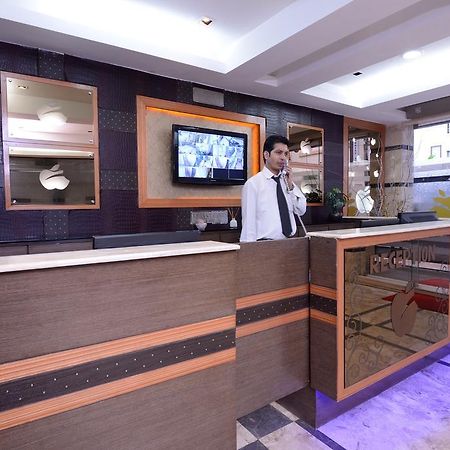 Golden Apple Boutique Hotel Calcutta Extérieur photo